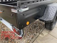 TPV TL-EB3 Offroad - 1300 kg gebremst Kastenanhänger mit 15" Geländebereifung und Reling - SCHWARZ