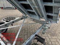 Eduard 3000 KG - 3 Seitenkipper -  Gebremster Doppelachser - 3.3x1.8m - Ladehöhe:63 cm - 195/50R13C - Stahl-Kastenaufsatz - Auffahrrampen - Stützen