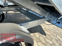 Saris K1 276 170 2700 2 - 2700 kg Heckkipper - mit Handpumpe und ALU Rampen im Schacht unter der Ladefläche