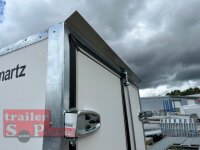 Aussteller / martz KARGO 300 C 1,3T Plywood Kofferanhänger  - gebremst mit Zurrleisten - Heckstützen - 100 KM/H