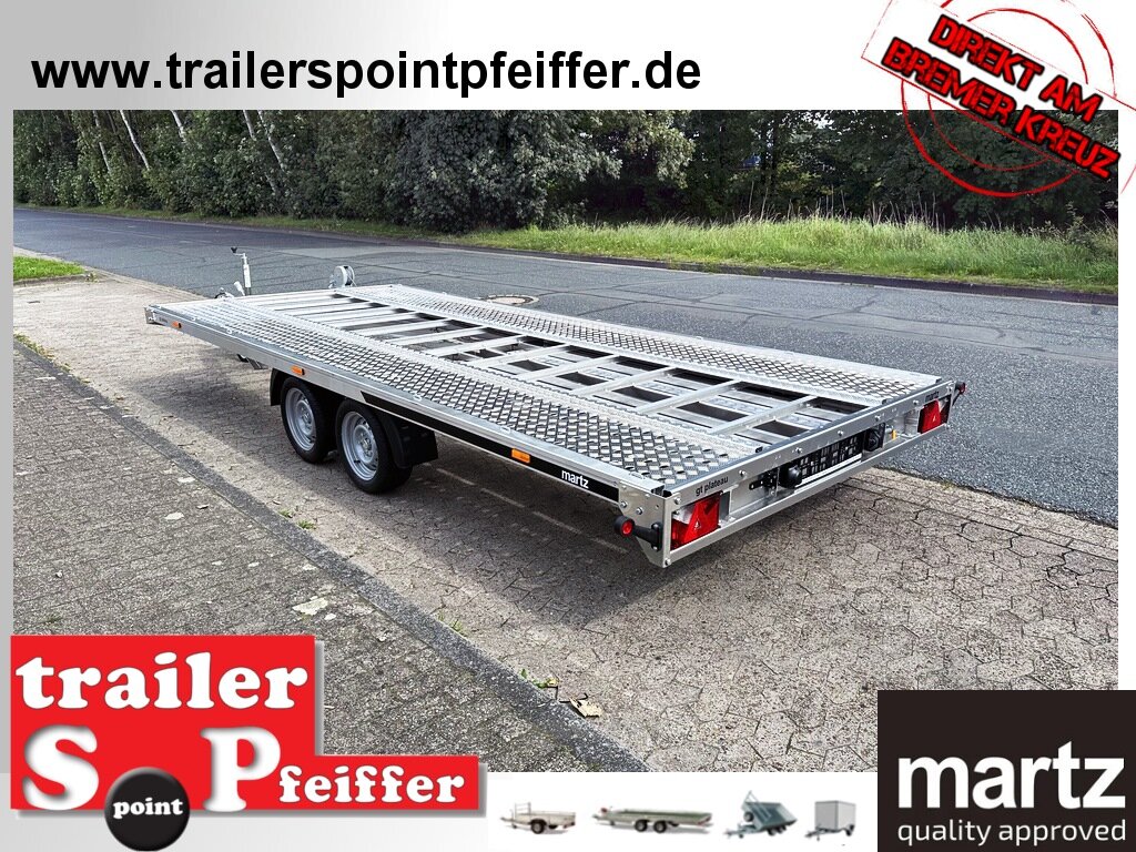 https://www.trailerspointpfeiffer.de/media/image/product/3577/lg/martz-gt-plateau-voll-aluminium-500-2-35t-autotrailer-sehr-leicht.jpg