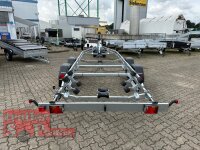 Brenderup 242000T B SR - Bootsanhänger f. Boote bis 7,2m - gebremst - Superrollen