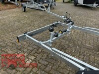 Brenderup 20 1300 B - Bootsanhänger f. Boote bis 6m - gebremst - Rollen