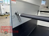 HUMBAUR Xanthos Aero Black Metallic mit Sattelkammer 2400 KG I 100 KM/H I Trittleistengummi I Seitentrittschutz I Sattelhalter ausziehbar