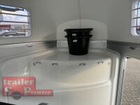 HUMBAUR Xanthos Aero Black Metallic mit Sattelkammer 2400 KG I 100 KM/H I Trittleistengummi I Seitentrittschutz I Sattelhalter ausziehbar