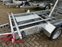 HUMBAUR HTK 3000.31 I 314 x 175 I 3000 KG I Dreiseitenkipper mit E-Pumpe - Rampenschacht  mit Stahl - Kastenaufsatz