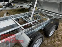 HUMBAUR HTK 3000.31 I 314 x 175 I 3000 KG I Dreiseitenkipper mit E-Pumpe - Rampenschacht  mit Stahl - Kastenaufsatz