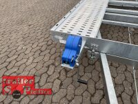 Balhanger OPTI 3045 - 450 x 216 - 3000 kg kippbarer Autotransporter mit ALU Rampen