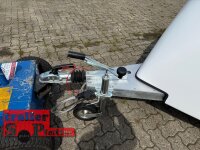 LORGANO Aero T - GfK Anhänger 1000 kg gebremst weiß 3280 x 1335 x 1580 geschlossener Motorradanhänger Auffahrrampe abschließbar -100 km/h