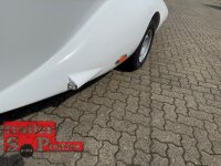 LORGANO Aero T - GfK Anhänger 1000 kg gebremst weiß 3280 x 1335 x 1580 geschlossener Motorradanhänger Auffahrrampe abschließbar -100 km/h