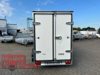 Aussteller / martz KARGO 300 C 2T Plywood Kofferanhänger  - Tandem gebremst mit Zurrleisten - Heckstützen