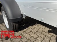 Aussteller / HUMBAUR HA 133015  KV ALU 1300 kg gebremst 303 x 150 mit Hochplane SP-Line 100 KM/H - Stützen