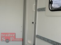 BLYSS Kofferanhänger F1330HD, 305x150x180cm - Seitentür + Fenster - 100 KM/H - Zurrleisten - Heckstützen