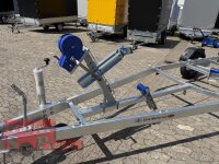 Aussteller / TPV ( Böckmann ) BA 1300-R - 1300 KG - Bootstrailer für Boote / Motorboote bis ca. 5,8 m